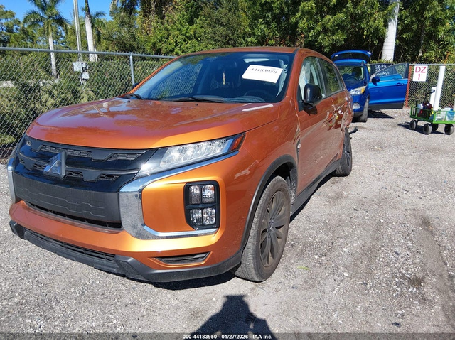 Mitsubishi Outlander 2.0L I-4 DOHC, VVT, 148HP 4X4 Drive - автомобили, коли, обяви за нови и употребявани 1