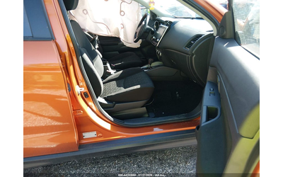 mitsubishi-outlander-2-0l-i-4-dohc-vvt-148hp-4x4-drive - 4