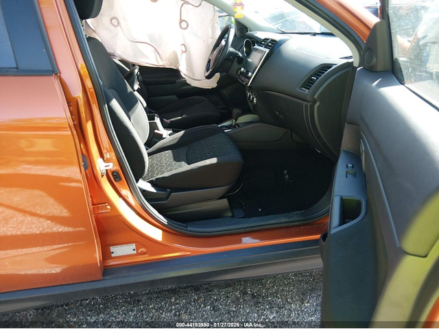 Mitsubishi Outlander 2.0L I-4 DOHC, VVT, 148HP 4X4 Drive - автомобили, коли, обяви за нови и употребявани 4