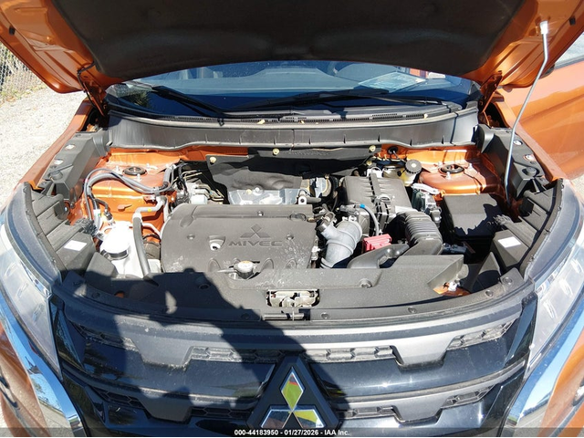 Mitsubishi Outlander 2.0L I-4 DOHC, VVT, 148HP 4X4 Drive - автомобили, коли, обяви за нови и употребявани 9