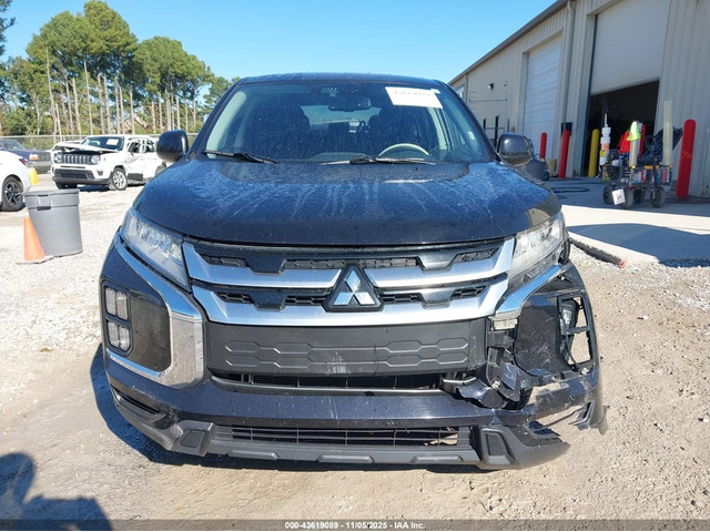 Mitsubishi Outlander 2.0L I-4 DOHC, VVT, 148HP Front Wheel Drive - автомобили, коли, обяви за нови и употребявани 11