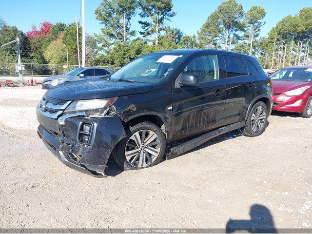 Mitsubishi Outlander 2.0L I-4 DOHC, VVT, 148HP Front Wheel Drive - автомобили, коли, обяви за нови и употребявани 1