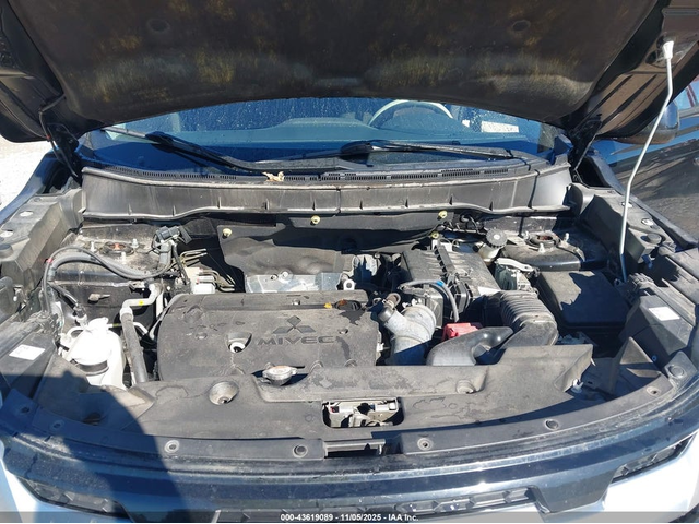 Mitsubishi Outlander 2.0L I-4 DOHC, VVT, 148HP Front Wheel Drive - автомобили, коли, обяви за нови и употребявани 9