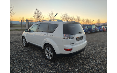 Mitsubishi Outlander 2.2 DID 156 7M - автомобили, коли, обяви за нови и употребявани 9