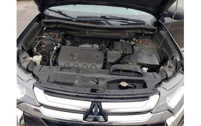 Mitsubishi Outlander 2.4L 4 ALL WHEEL DRIVE - автомобили, коли, обяви за нови и употребявани 11
