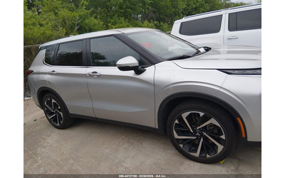 Mitsubishi Outlander 2.5L I-4 DI, DOHC, VVT, 181HP Front Wheel Drive - автомобили, коли, обяви за нови и употребявани 12