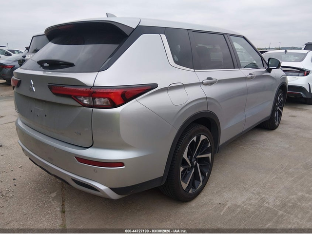 Mitsubishi Outlander 2.5L I-4 DI, DOHC, VVT, 181HP Front Wheel Drive - автомобили, коли, обяви за нови и употребявани 3