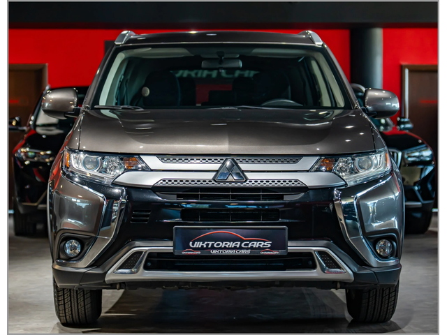 Mitsubishi Outlander Mitsubishi Outlander  - автомобили, коли, обяви за нови и употребявани 17