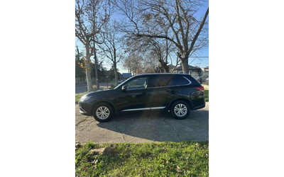 mitsubishi-outlander - 3