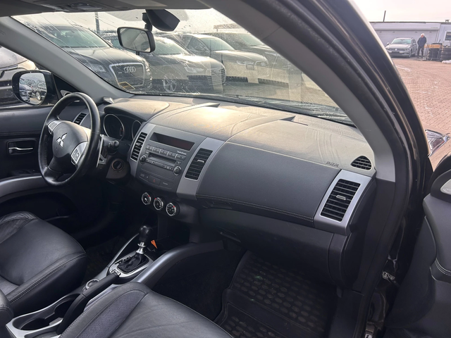 Mitsubishi Outlander 2.2DI-D 4WD AVTOMAT/KOJA EURO 5 - автомобили, коли, обяви за нови и употребявани 10