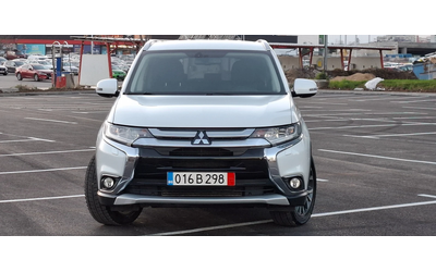 mitsubishi-outlander - 1