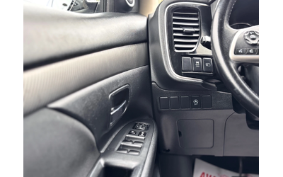 Mitsubishi Outlander - автомобили, коли, обяви за нови и употребявани 6