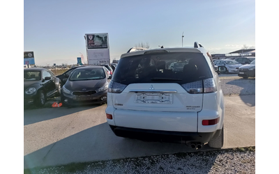 mitsubishi-outlander - 4