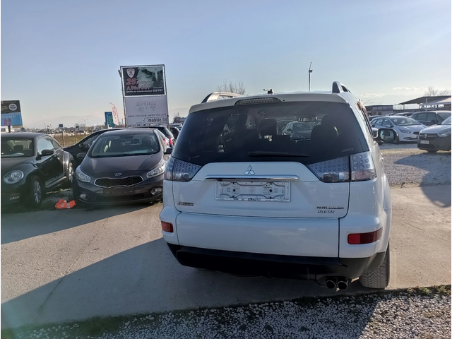 Mitsubishi Outlander 2.2, 156кс, 7 места, 4х4 - автомобили, коли, обяви за нови и употребявани 4