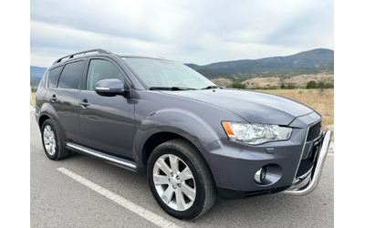 mitsubishi-outlander - 0