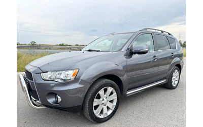 mitsubishi-outlander - 2
