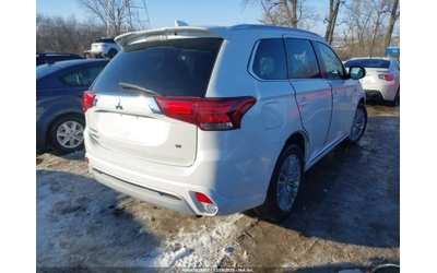 mitsubishi-outlander - 3
