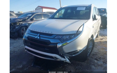 mitsubishi-outlander - 4