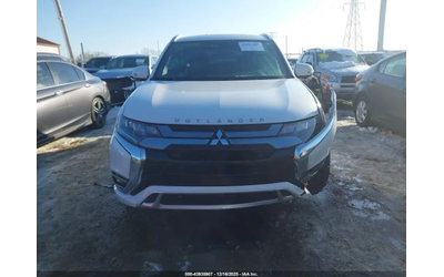 mitsubishi-outlander - 5