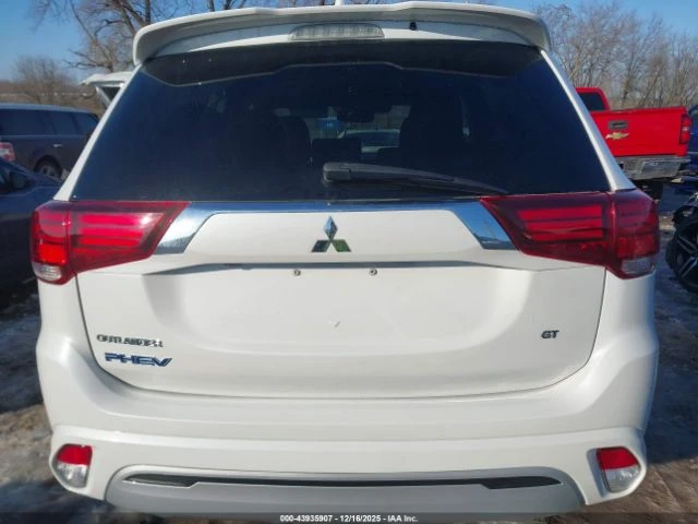 Mitsubishi Outlander PHEV GT S-AWC - автомобили, коли, обяви за нови и употребявани 8