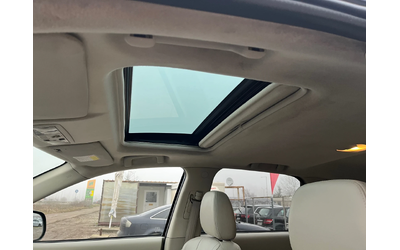 Mitsubishi Outlander 2.0TDI-4x4-6+ 1-ITALIA - автомобили, коли, обяви за нови и употребявани 15