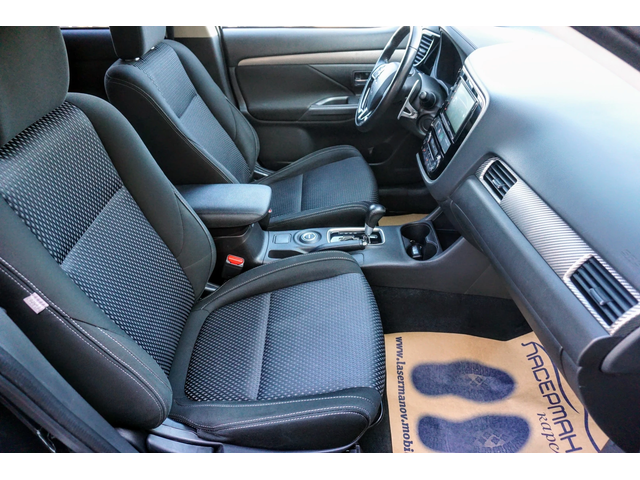 Mitsubishi Outlander 2.2 INSTYLE AWD AUTO - автомобили, коли, обяви за нови и употребявани 10