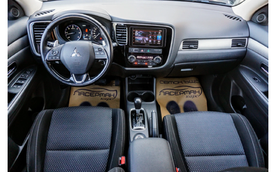 Mitsubishi Outlander 2.2 INSTYLE AWD AUTO - автомобили, коли, обяви за нови и употребявани 7