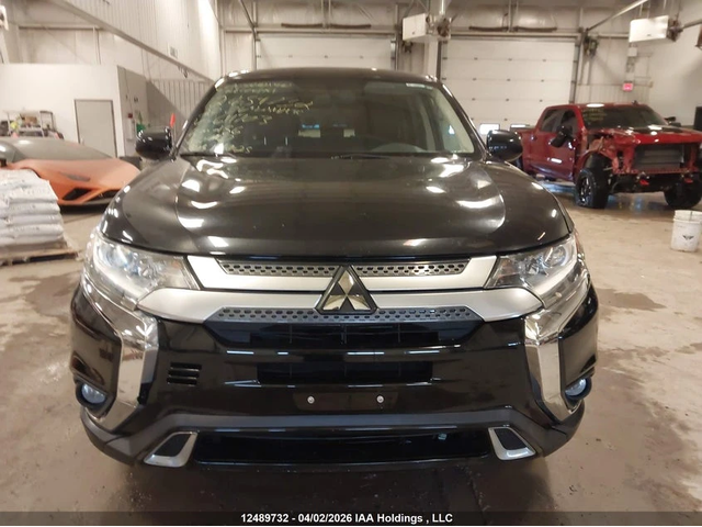 Mitsubishi Outlander 2.4 L * AWD* Buy now - автомобили, коли, обяви за нови и употребявани 0
