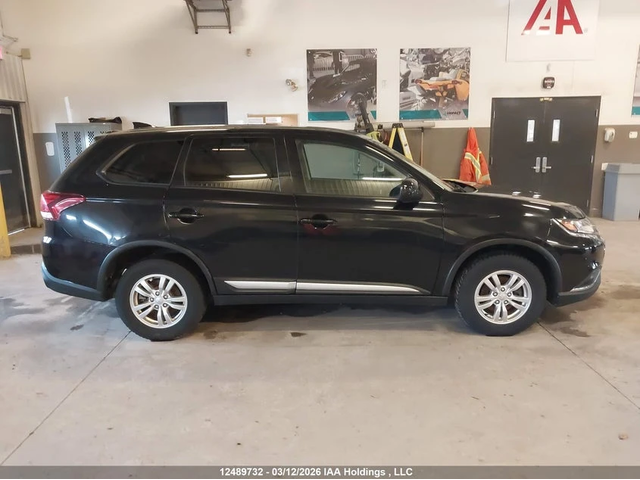 Mitsubishi Outlander 2.4 L * AWD* Buy now - автомобили, коли, обяви за нови и употребявани 7