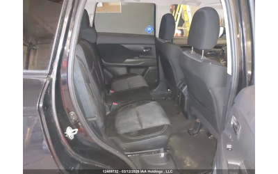 Mitsubishi Outlander 2.4 L * AWD* Buy now - автомобили, коли, обяви за нови и употребявани 9