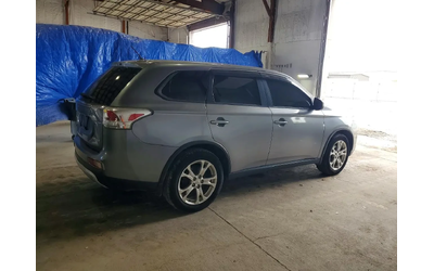 mitsubishi-outlander - 4