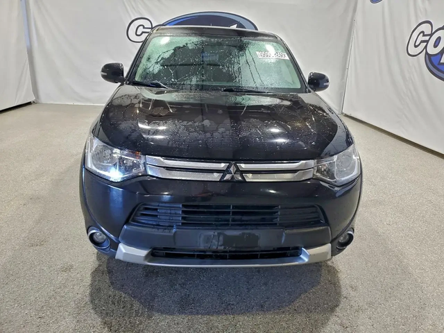 Mitsubishi Outlander - автомобили, коли, обяви за нови и употребявани 1