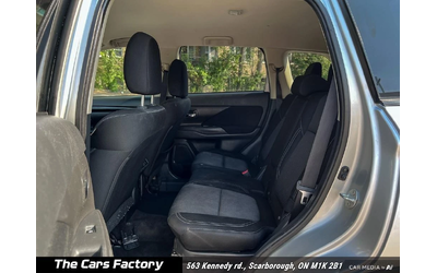 Mitsubishi Outlander - автомобили, коли, обяви за нови и употребявани 11