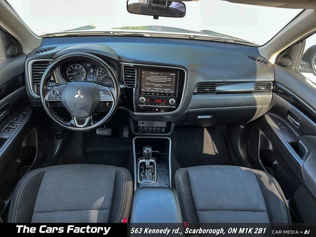 Mitsubishi Outlander - автомобили, коли, обяви за нови и употребявани 12