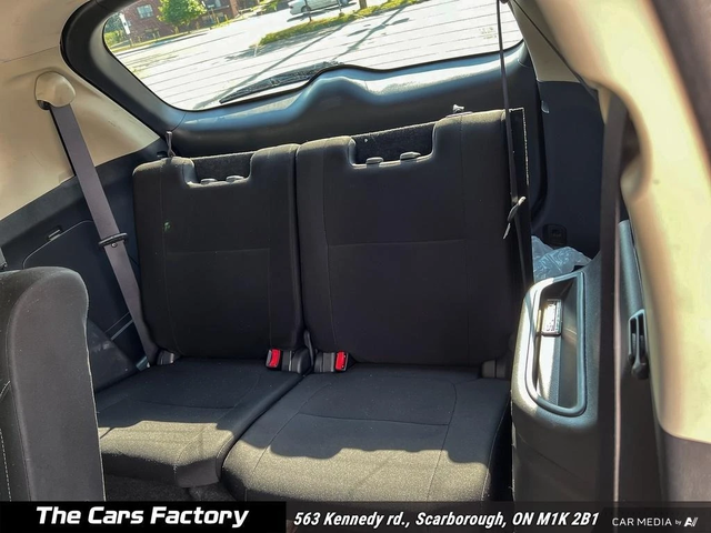 Mitsubishi Outlander - автомобили, коли, обяви за нови и употребявани 9