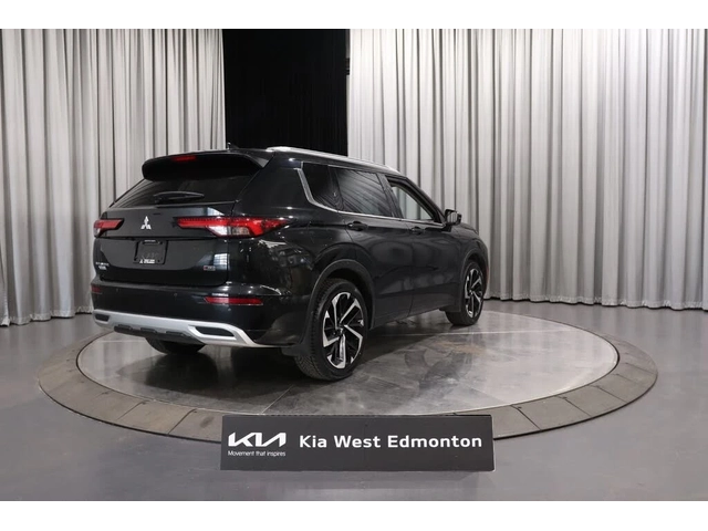Mitsubishi Outlander GT S-AWC - автомобили, коли, обяви за нови и употребявани 3