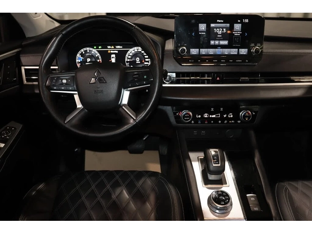 Mitsubishi Outlander GT S-AWC - автомобили, коли, обяви за нови и употребявани 7