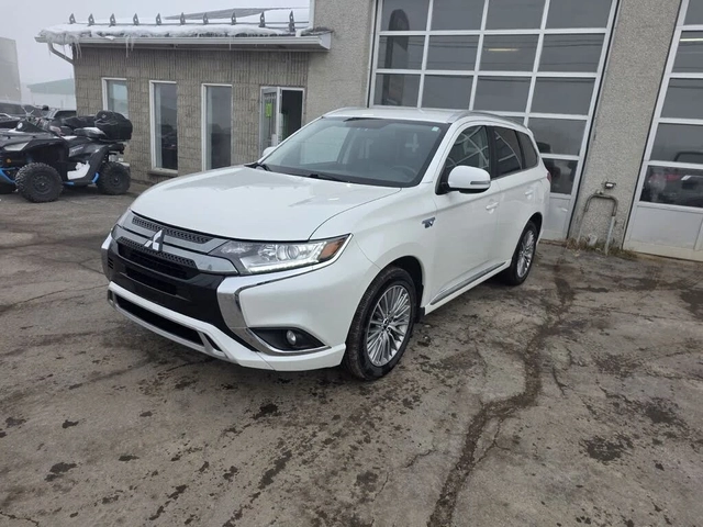 Mitsubishi Outlander * 360* ПАНО* KEYLESS* Camera* ПОДГРЕВ* - автомобили, коли, обяви за нови и употребявани 0