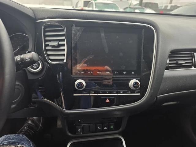 Mitsubishi Outlander * 360* ПАНО* KEYLESS* Camera* ПОДГРЕВ* - автомобили, коли, обяви за нови и употребявани 8