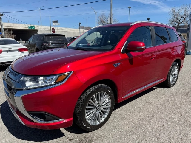 Mitsubishi Outlander * ПАНО* KEYLESS* Camera* ПОДГРЕВ* - автомобили, коли, обяви за нови и употребявани 0
