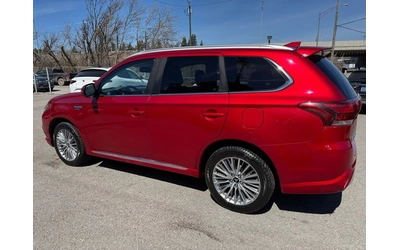 mitsubishi-outlander - 2