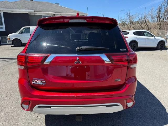 Mitsubishi Outlander * ПАНО* KEYLESS* Camera* ПОДГРЕВ* - автомобили, коли, обяви за нови и употребявани 3