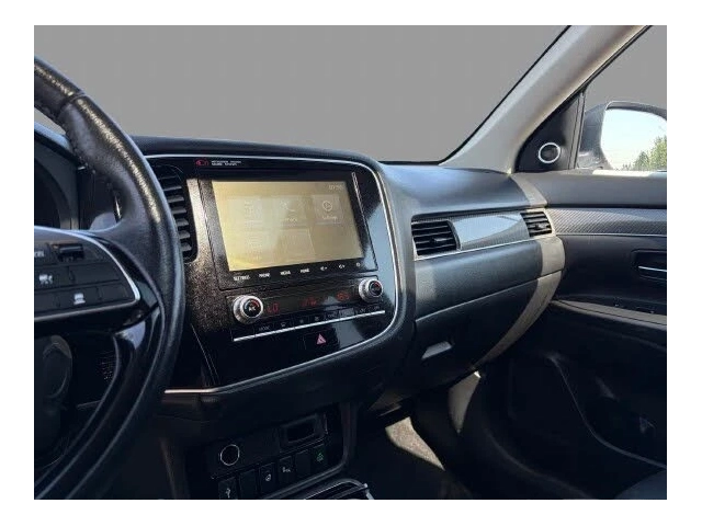 Mitsubishi Outlander * ПАНО* KEYLESS* Camera* ПОДГРЕВ* - автомобили, коли, обяви за нови и употребявани 14