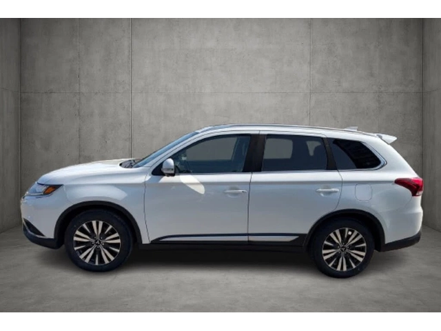 Mitsubishi Outlander * ПАНО* KEYLESS* Camera* ПОДГРЕВ* - автомобили, коли, обяви за нови и употребявани 3