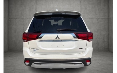 Mitsubishi Outlander * ПАНО* KEYLESS* Camera* ПОДГРЕВ* - автомобили, коли, обяви за нови и употребявани 6
