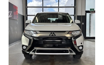 mitsubishi-outlander - 1