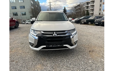 mitsubishi-outlander - 1