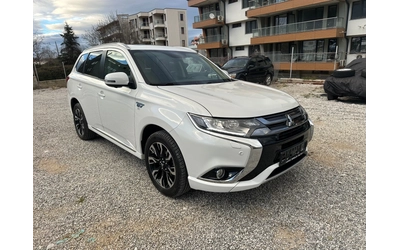 mitsubishi-outlander - 2