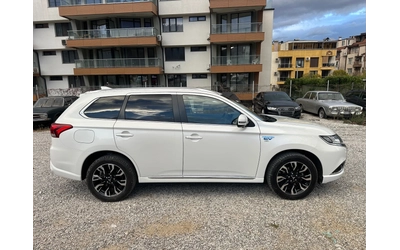 mitsubishi-outlander - 3