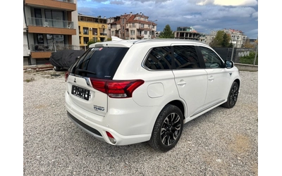 mitsubishi-outlander - 4